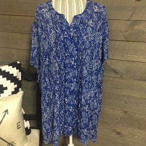 Torrid shirt sleeve ladies blouse!